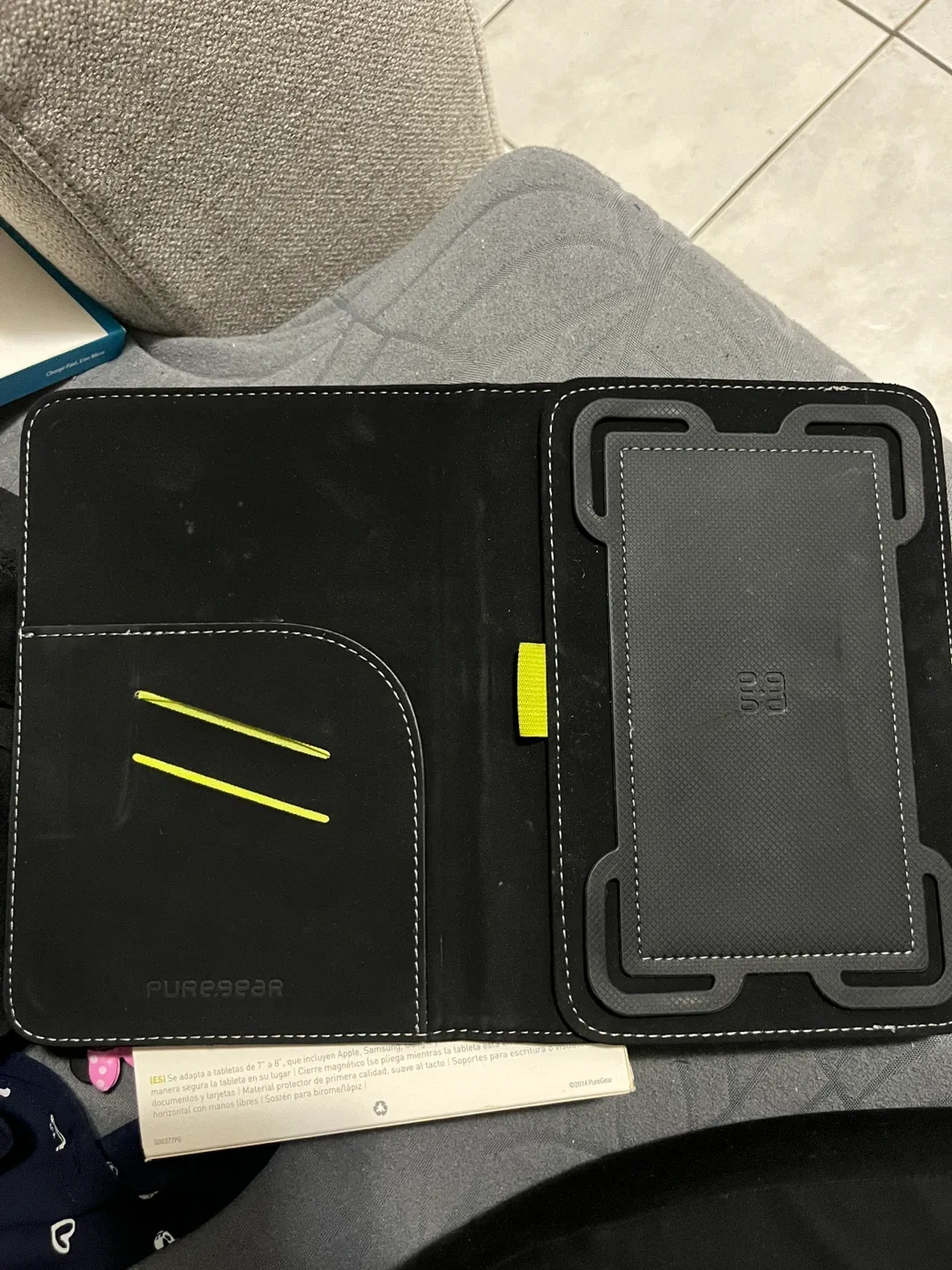 Puregear Universal Tablet Folio 7-8 inch image indicator(3)