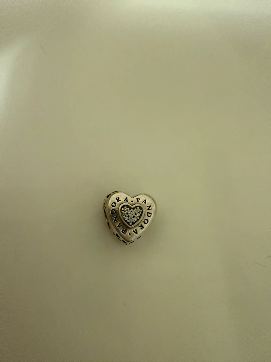 Pandora Heart Charm image indicator(3)