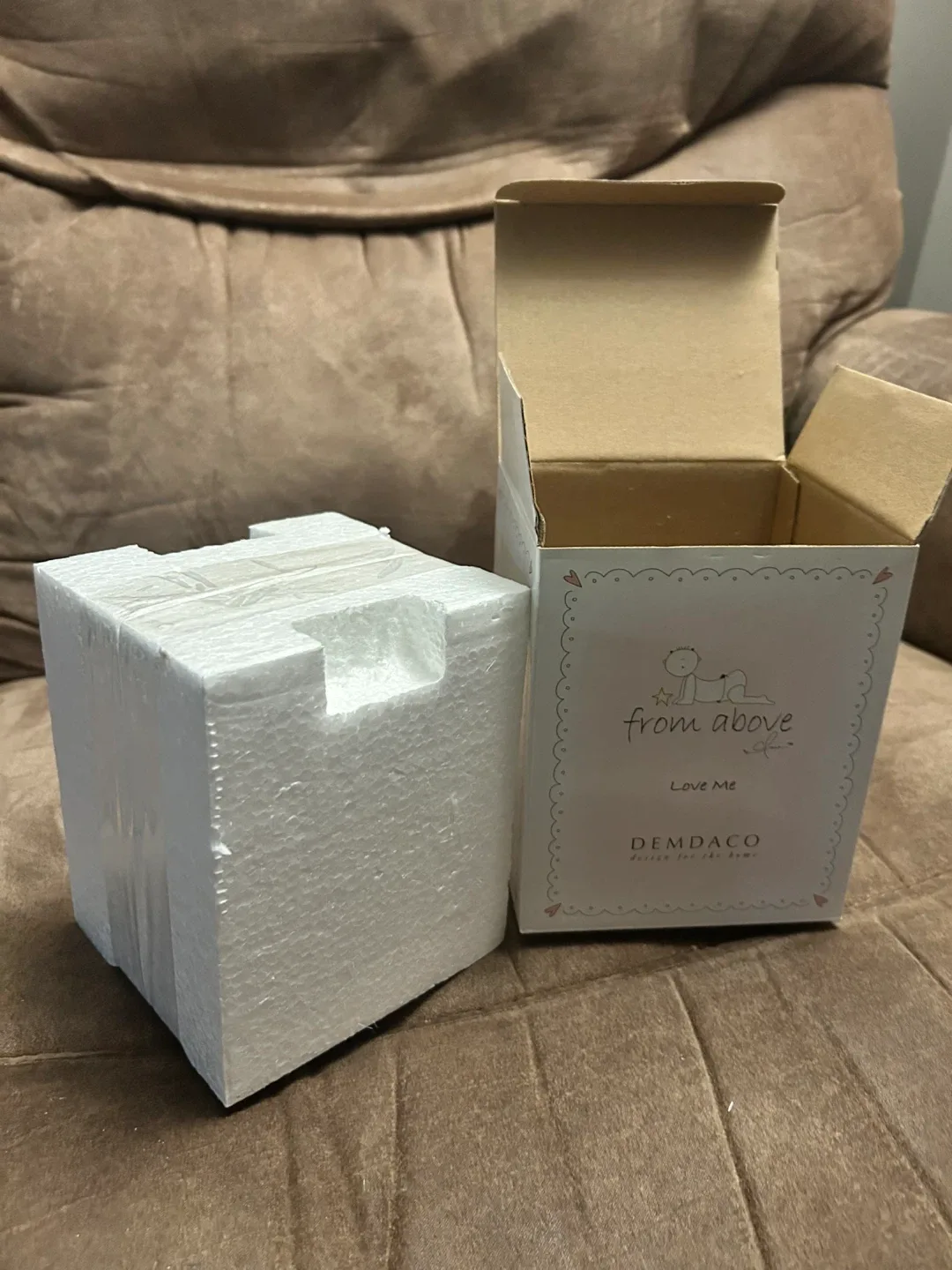 DEMDACO Love Me Figurine - From Above Collection image indicator(3)