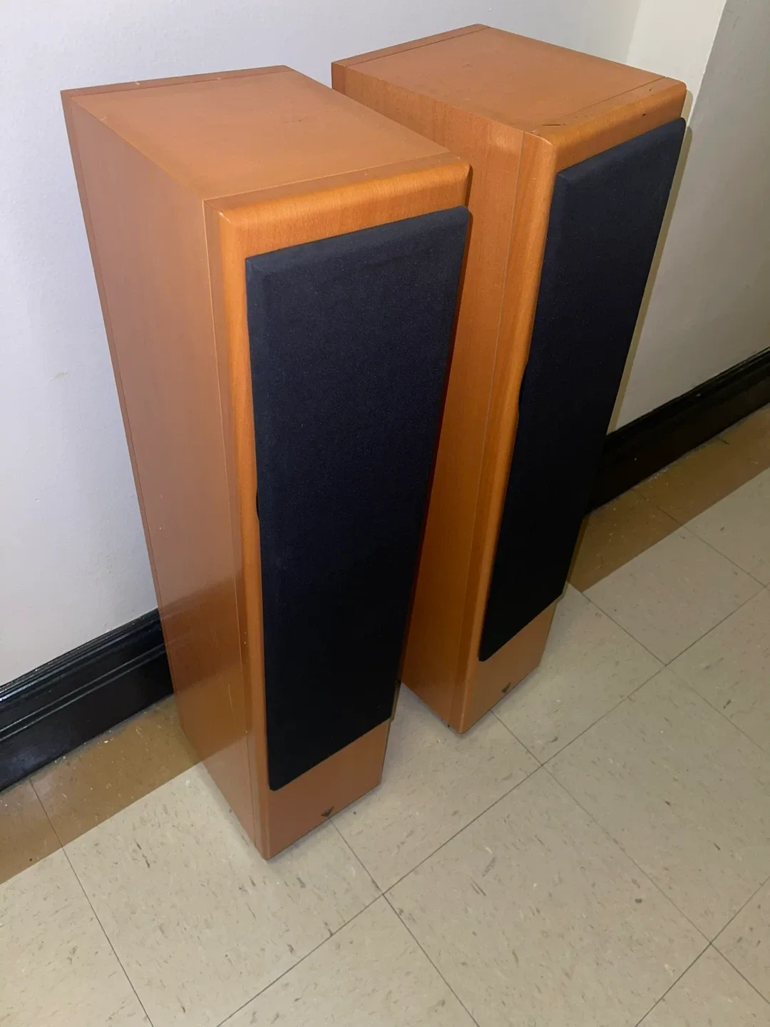 Vienna Acoustics Haydn Grand Speakers (Pair) image indicator(5)