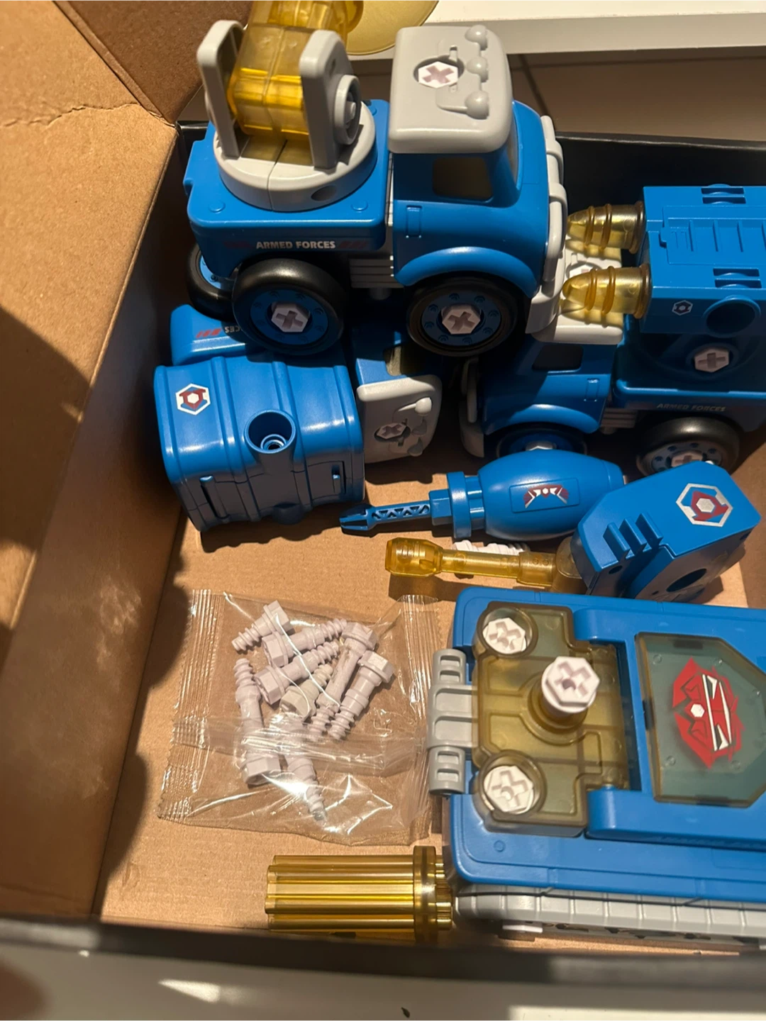 New Peace Defender Robot Vehicles Set - photo 4