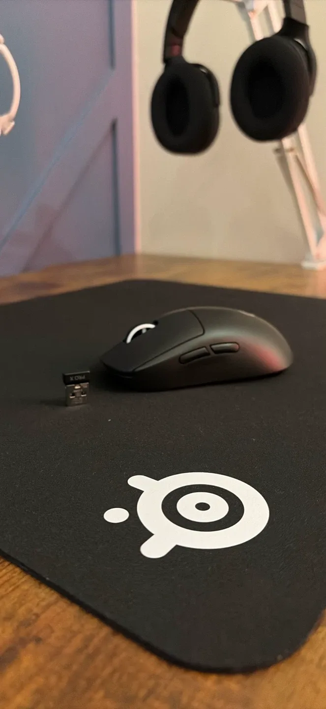 Logitech G Pro X Superlight Wireless Gaming Mouse image indicator(5)