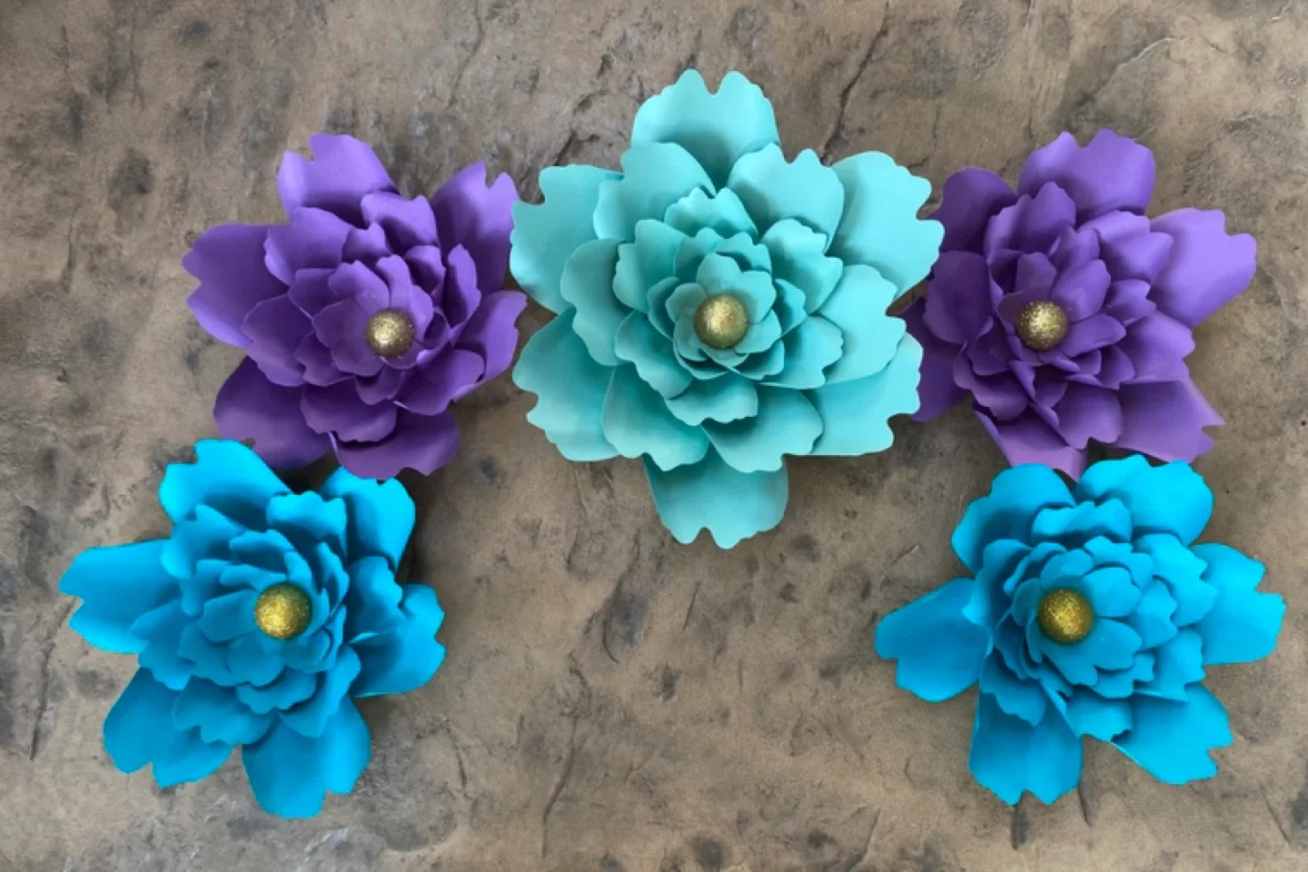 Handmade Paper Flowers - Home Decor image indicator(4)