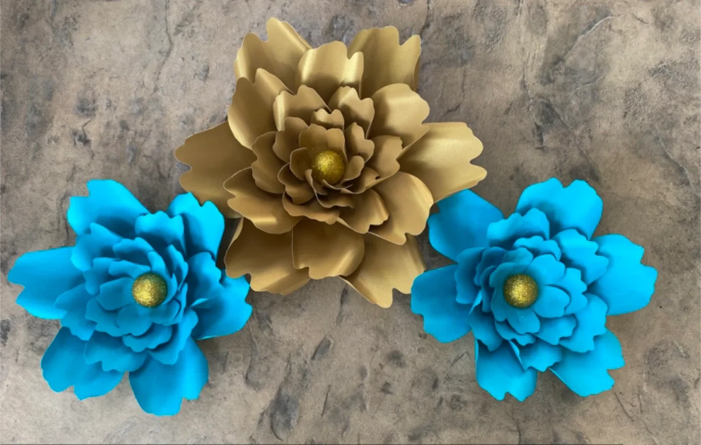Handmade Paper Flowers - Home Decor image indicator(2)
