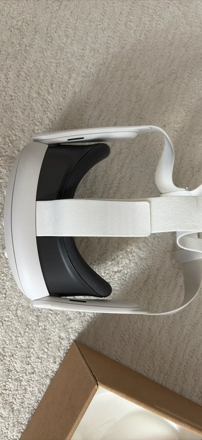 Meta Quest 3, 512gb - VR Headset - Brand New image indicator(3)