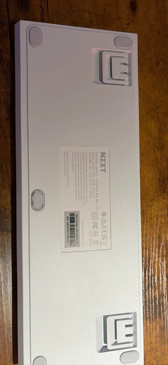 NZXT Function 2 MiniTKL White Keyboard image indicator(3)