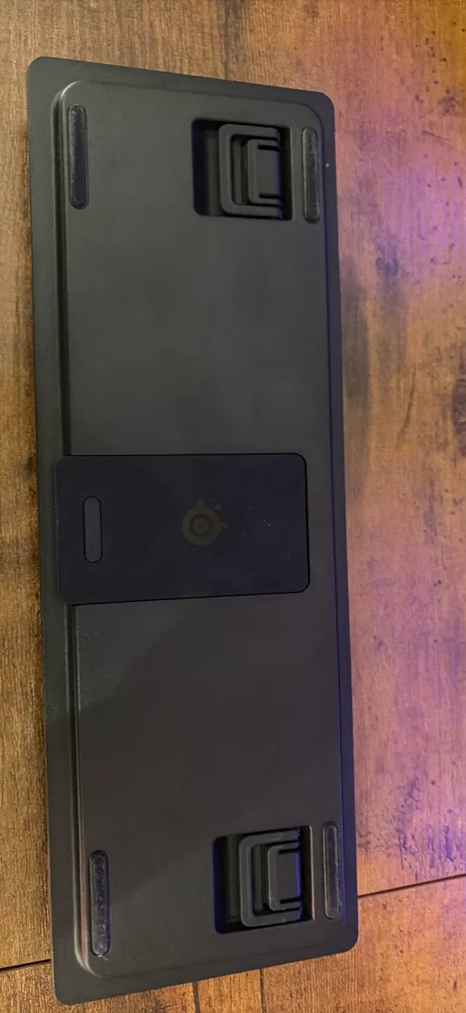 SteelSeries Apex Pro Mini Mechanical Keyboard - New! image indicator(2)