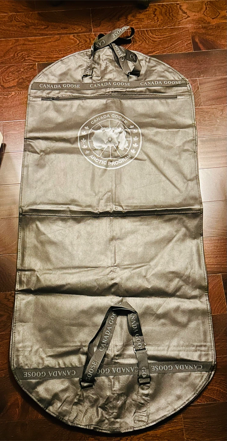 Canada Goose Garment Bag
