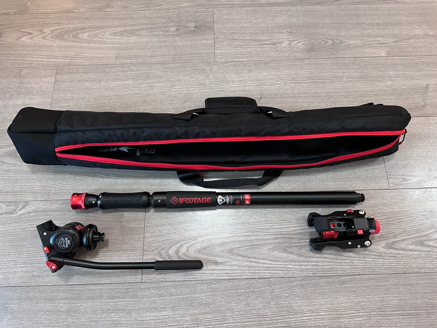 iFootage Cobra A150s-ii Monopod with Case