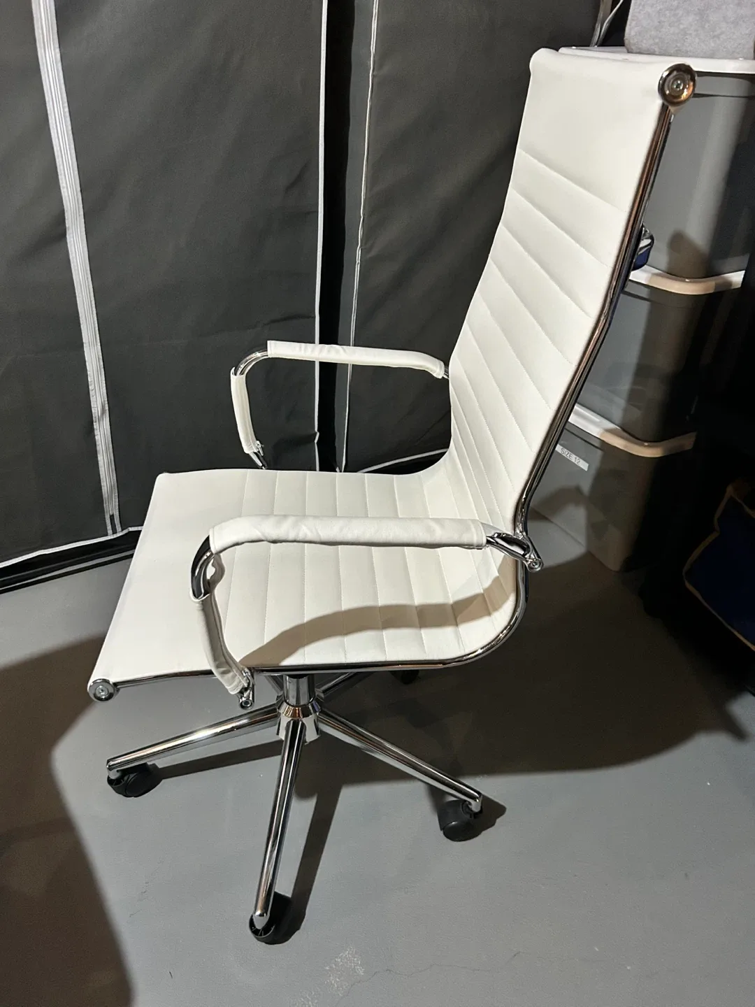 Desk chair with wheels Walkerville by Zipcode Design™ image indicator(3)