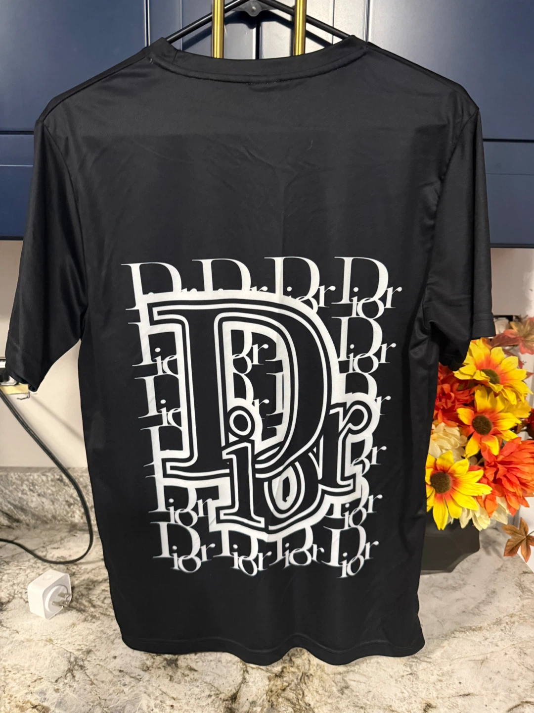Black T-Shirt - photo 2