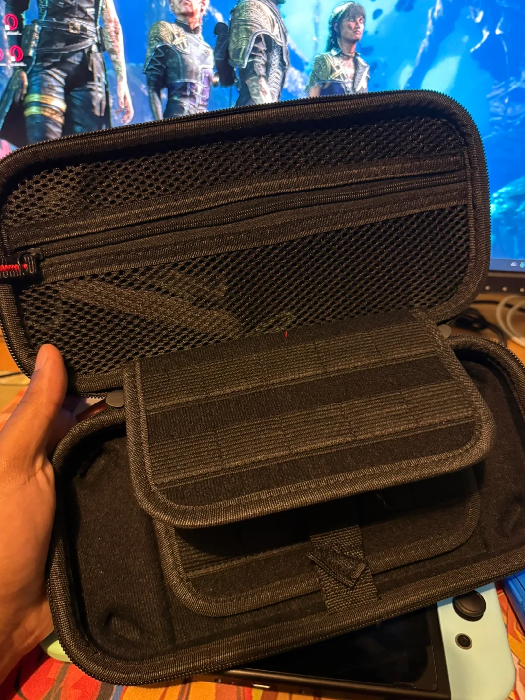 Animal Crossing Nintendo Switch 32GB (With Travel Bag) image indicator(6)