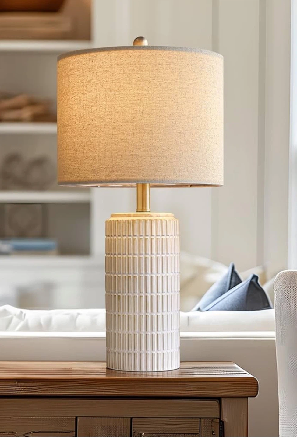 PoKat 23” table lamp white ceramic- NEW