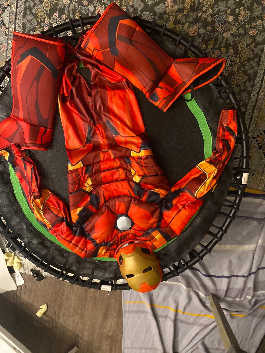 Like new Iron Man Kids Costume with Mask - photo 2