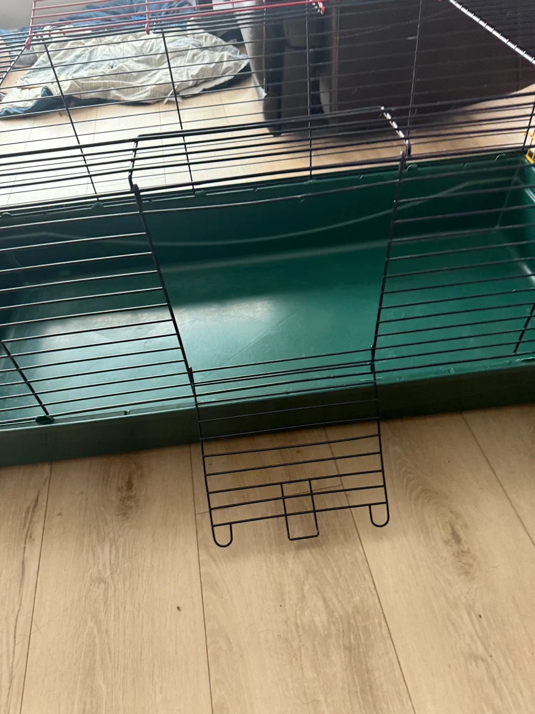 Rabbit/Guinea Pig Cage - Green image indicator(4)