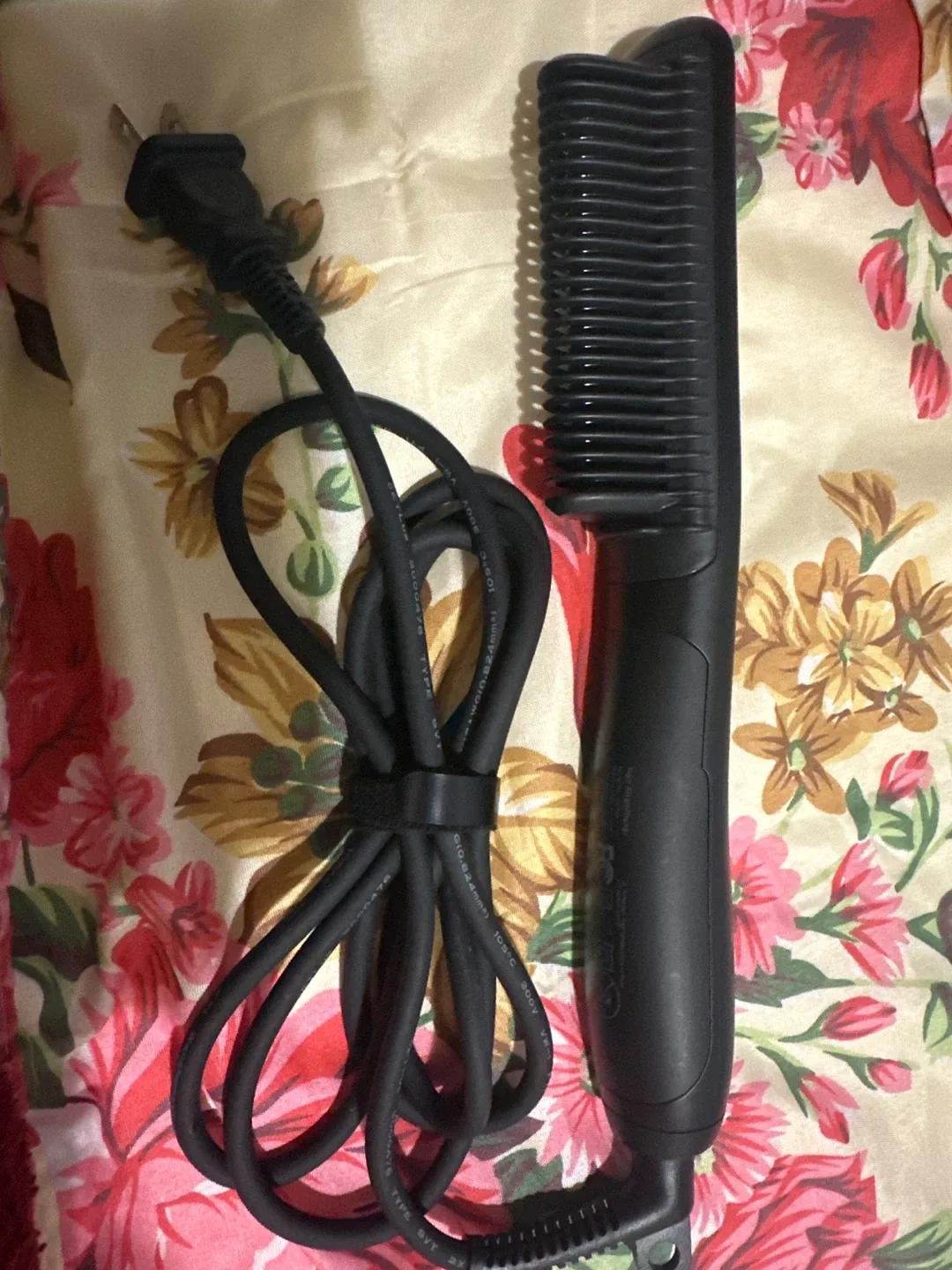 Biosilk ProSpera Heated Straightening Brush image indicator(2)