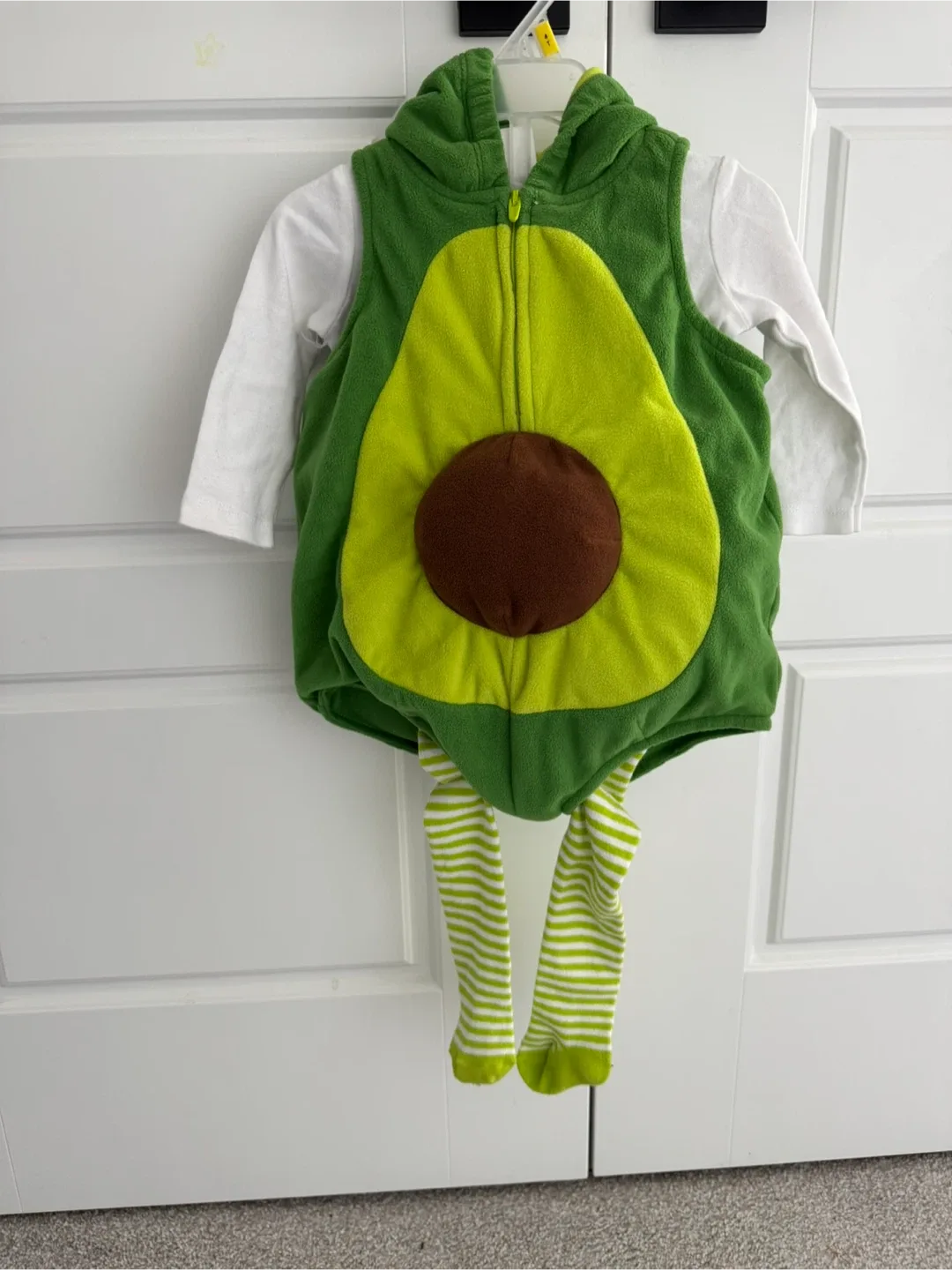 Avocado Costume for Baby (6-9 Months) image indicator(2)