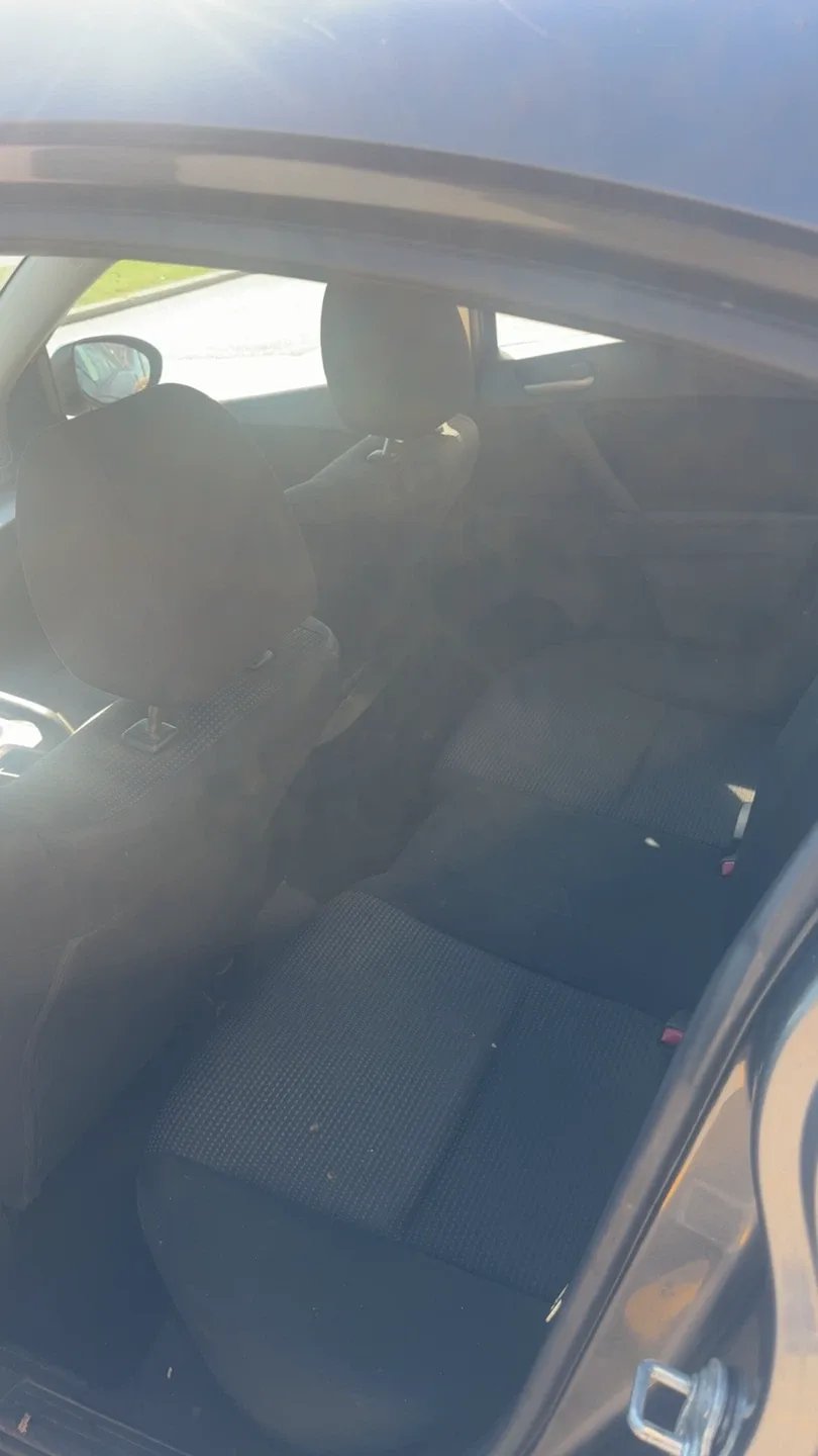 2013 Mazda 3 Sedan - Gray image indicator(7)