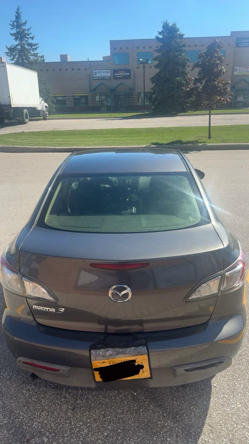 2013 Mazda 3 Sedan - Gray image indicator(8)