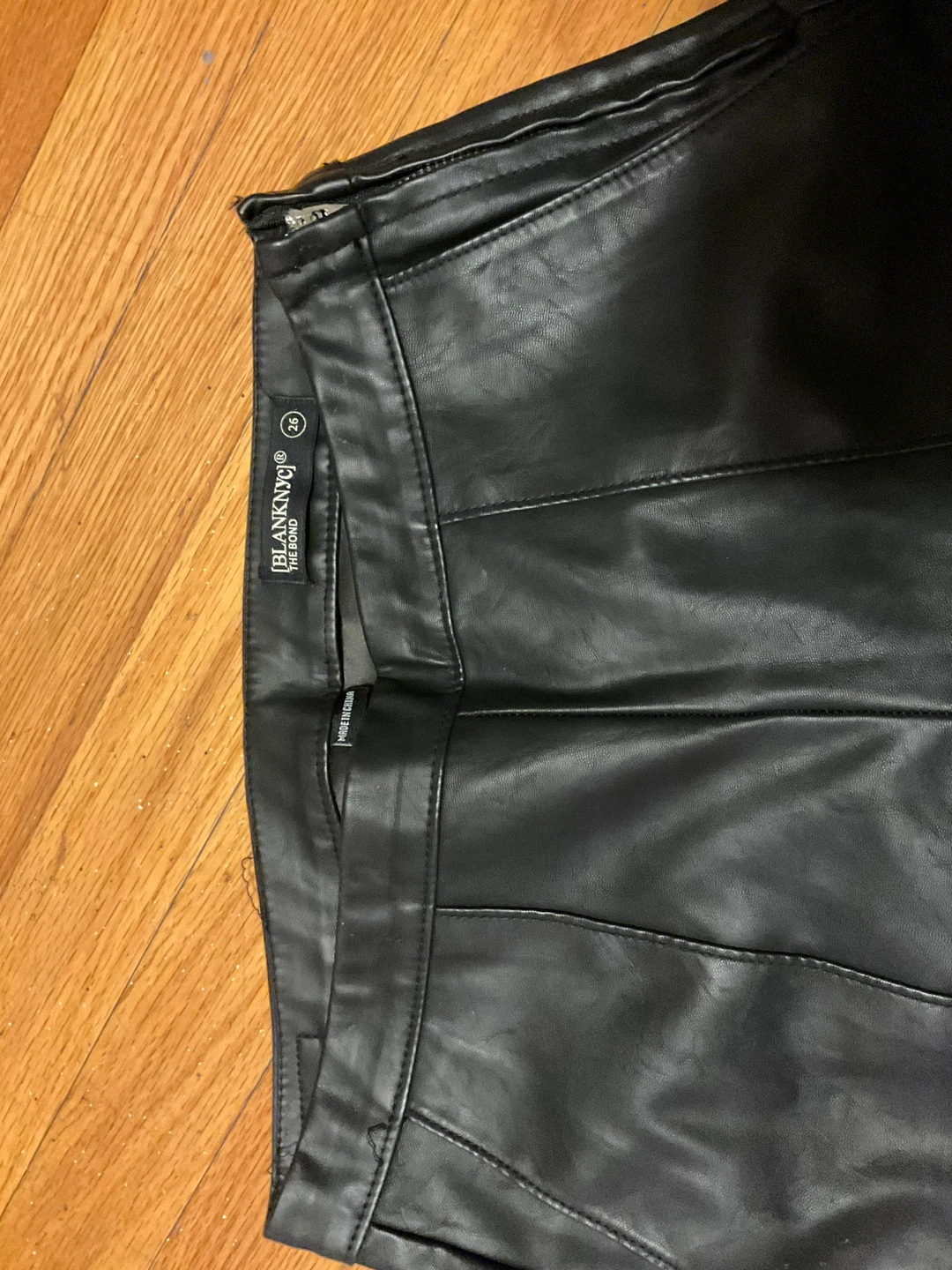 [BLANKNYC] Vegan Leather Pants, Size 26 - photo 2