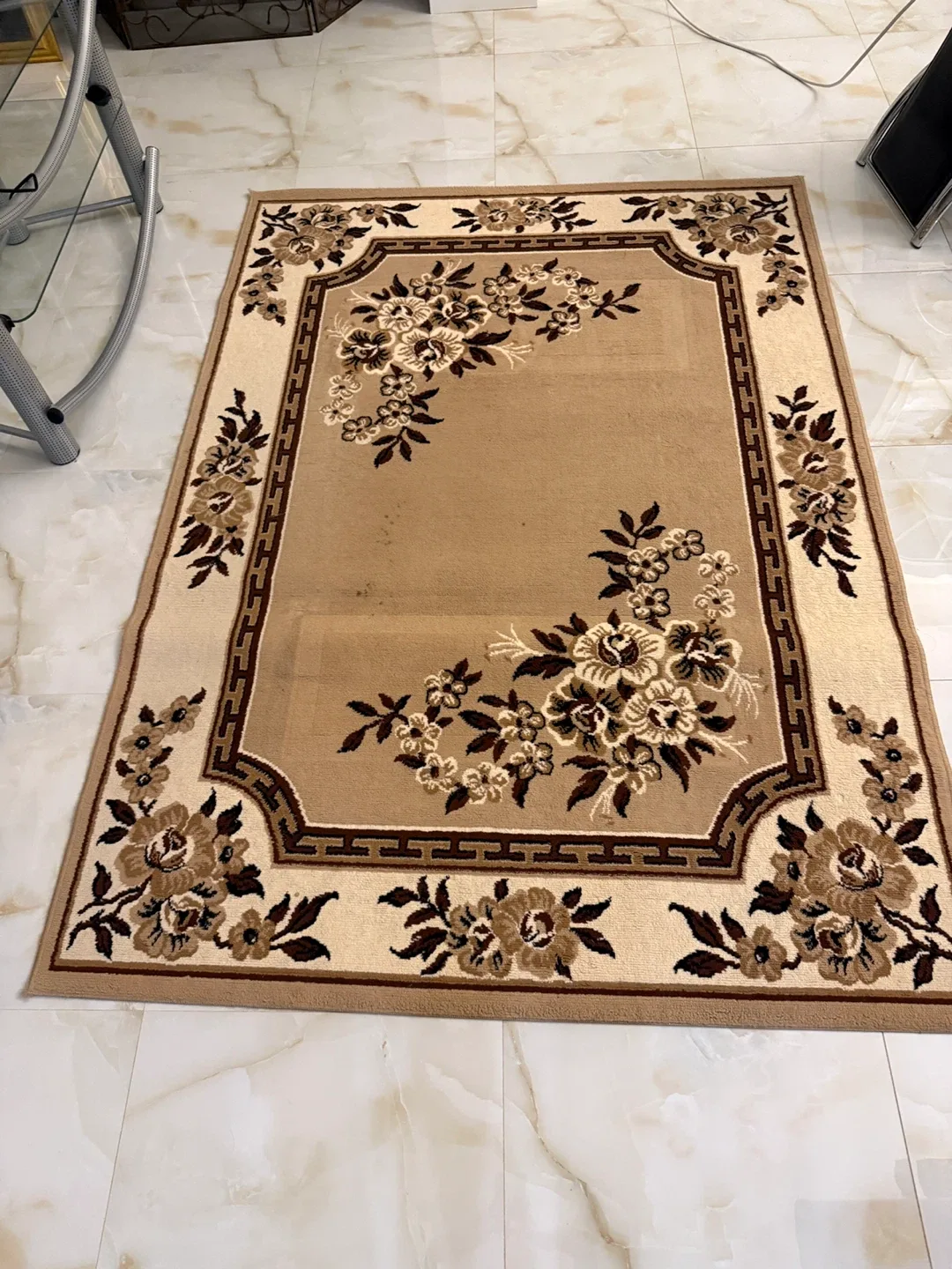 Floral Area Rug thumbnail