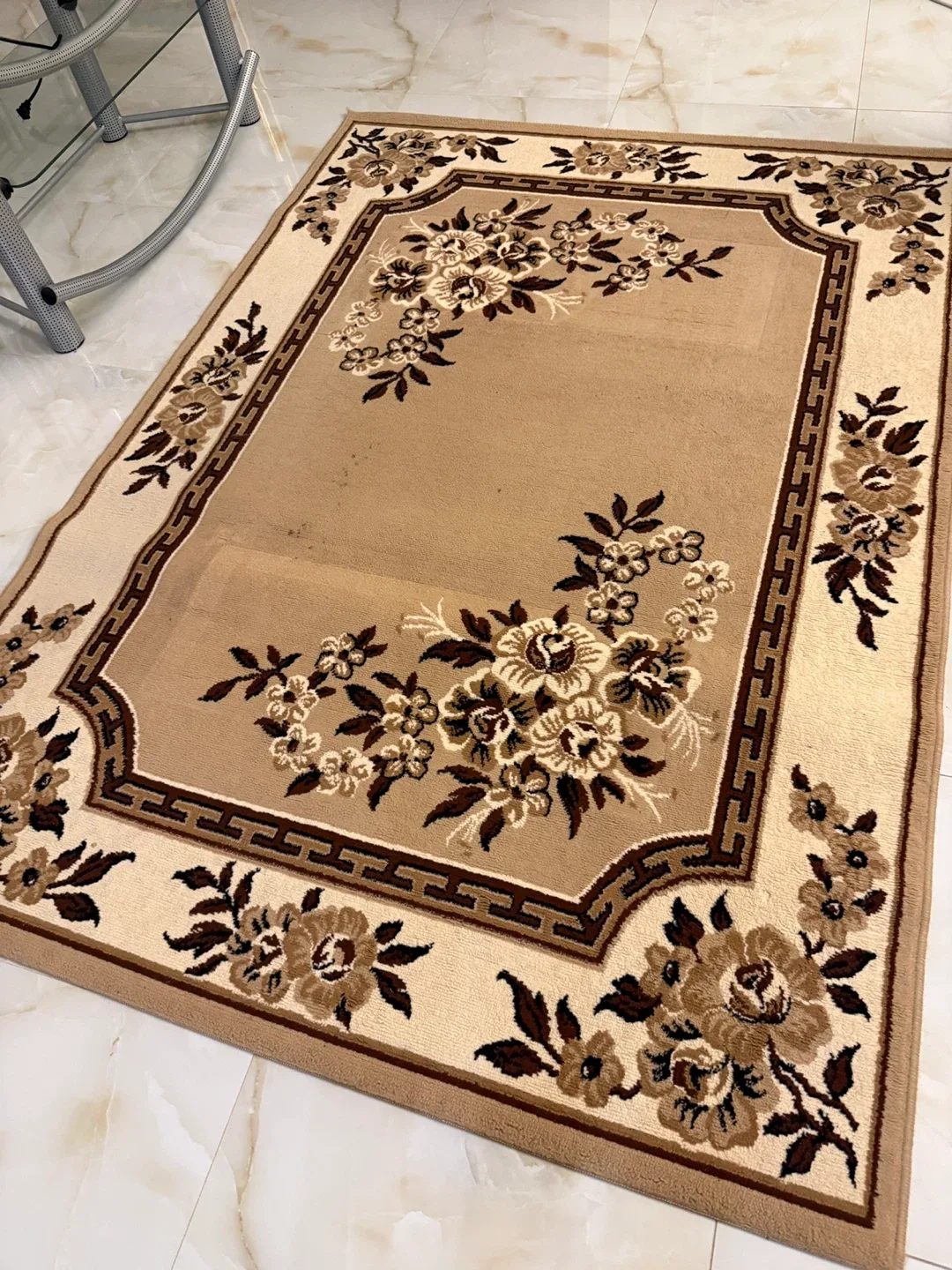 Floral Area Rug image indicator(2)