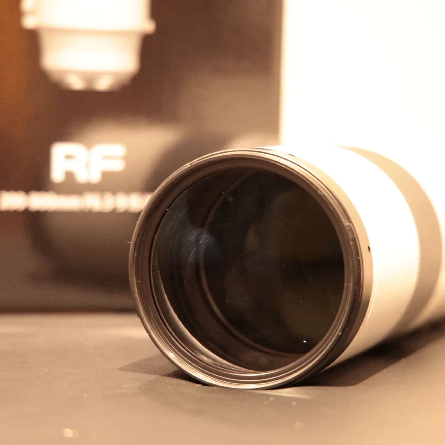 Canon RF 200-800mm F6.3-9 IS USM Lens image indicator(5)