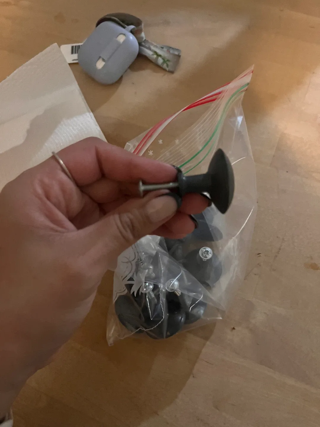 Cabinet/Drawer Knobs - White & Gray image indicator(3)