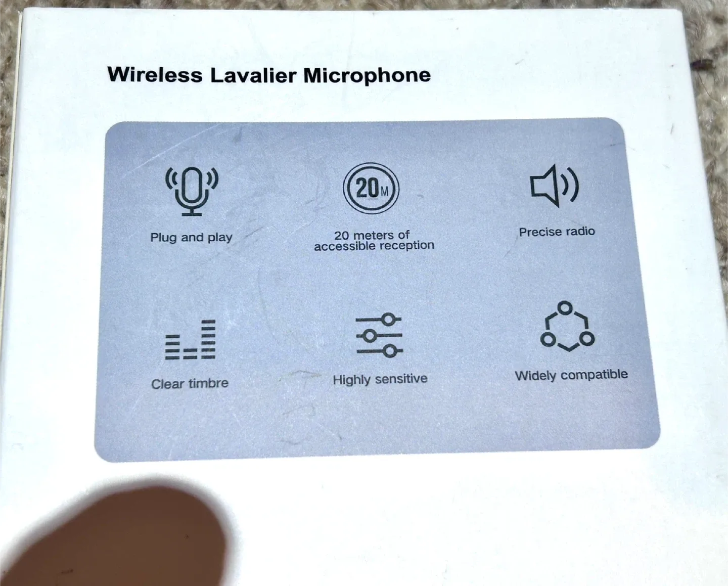 Dual wireless Lavelier microphones image indicator(2)