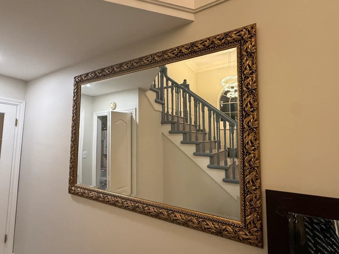 Ornate Gold Framed Wall Mirror image indicator(2)