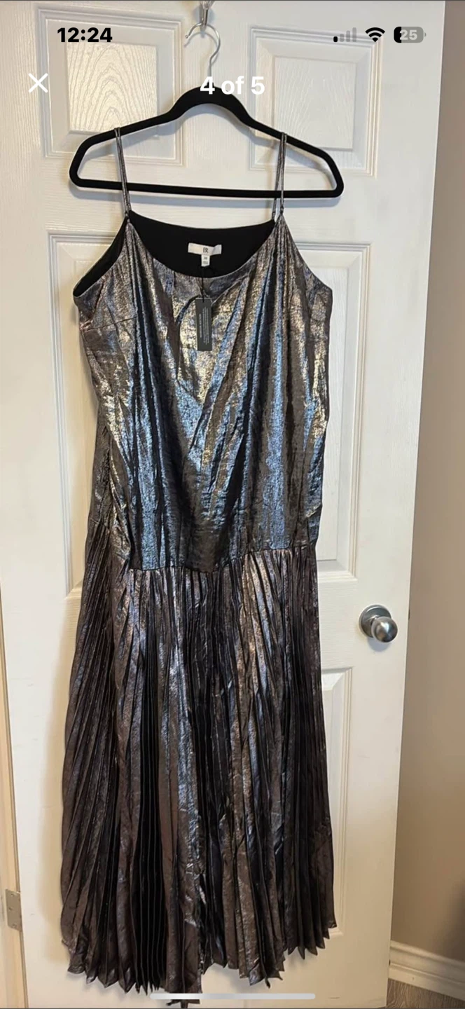 Tibi Metallic Pleated Dress - photo 4