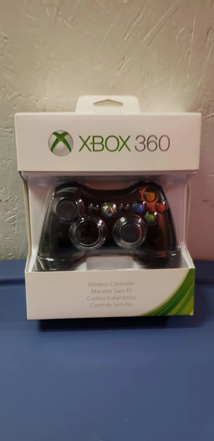Xbox 360 Slim Console, Games & Controller - photo 2