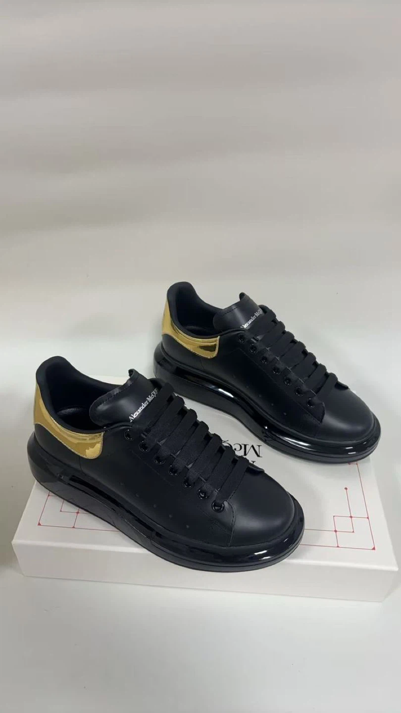 Alexander McQueen Black/Gold Sneakers