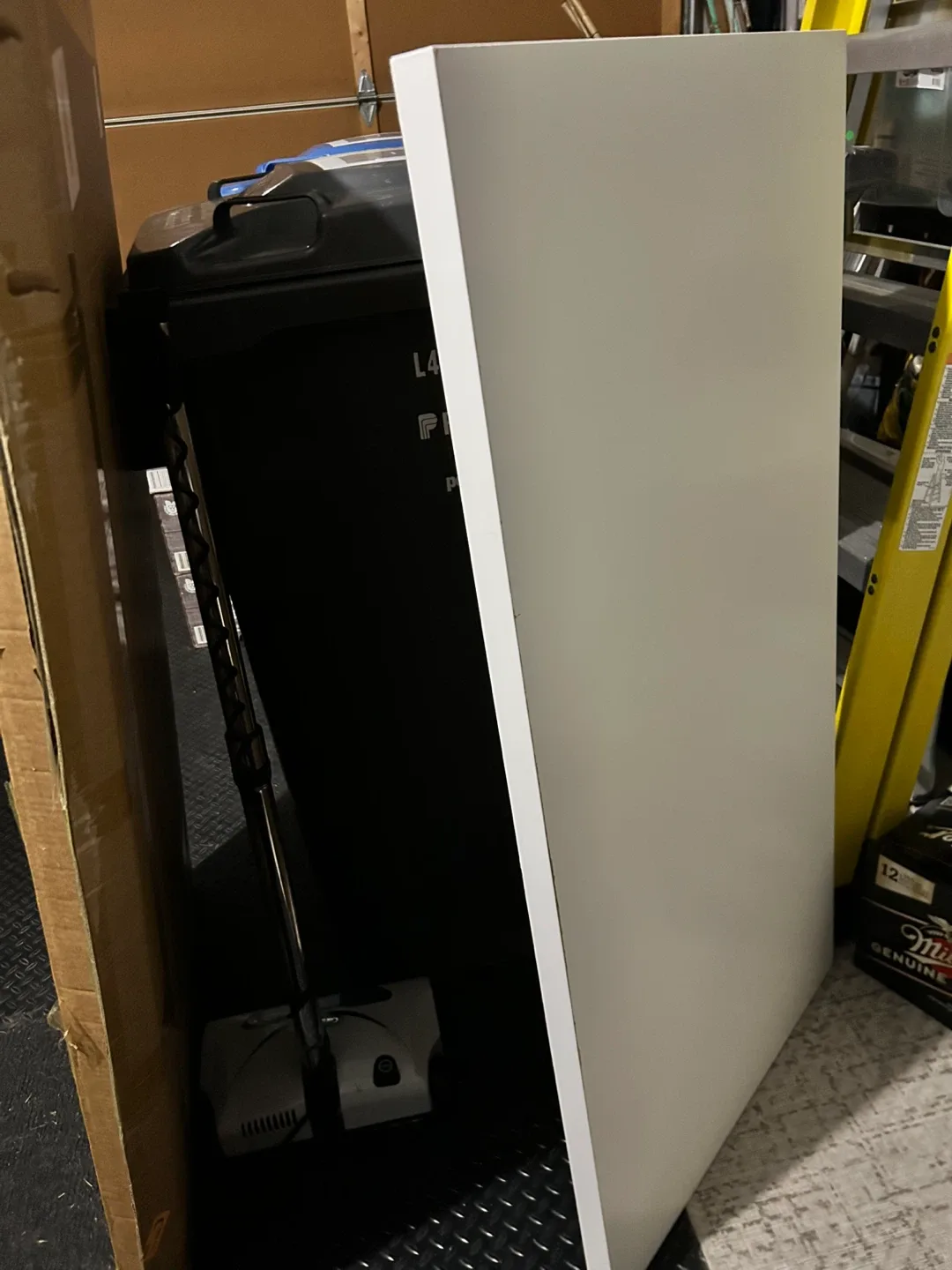 IKEA Desk with Alex Drawer Unit - White image indicator(9)