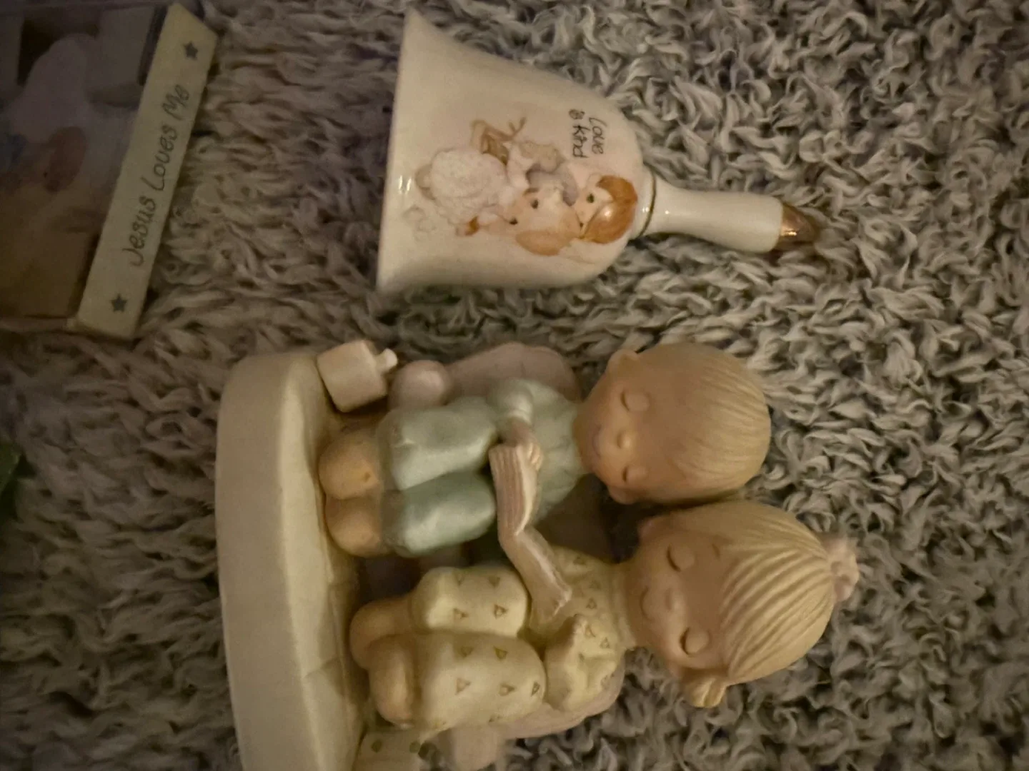 Precious Moments Figurines & Bell image indicator(2)