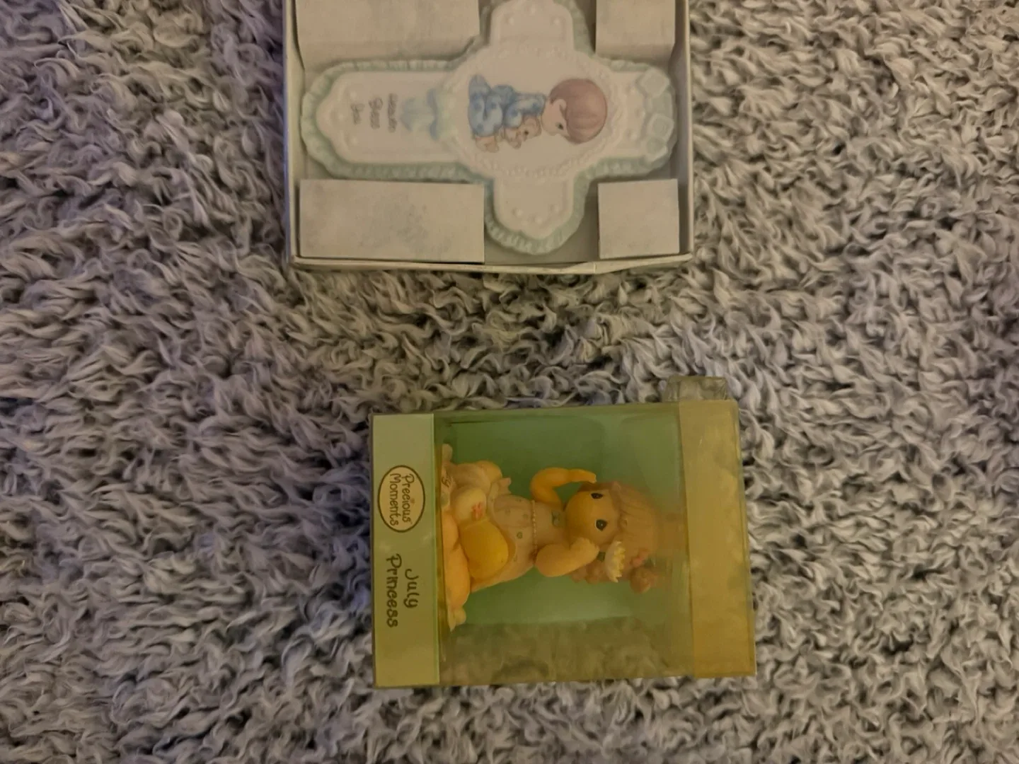 Precious Moments Figurines & Bell image indicator(3)