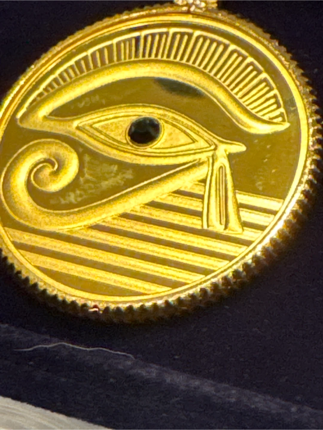 Eye of Horus II Silver Commemorative Coin - photo 2