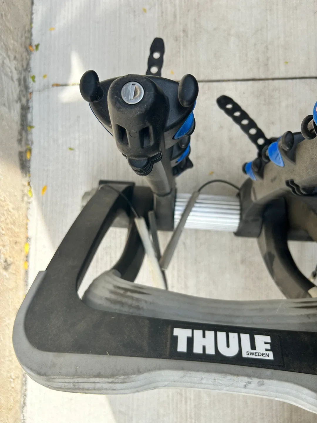 Thule Bike Rack - Easy to Use image indicator(2)