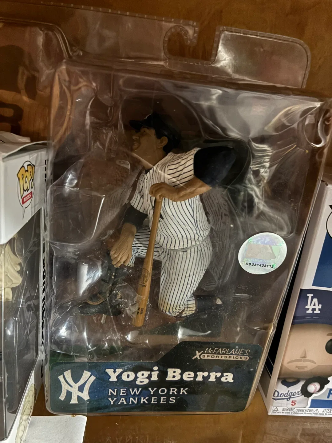McFarlane Yogi Berra New York Yankees Figurine thumbnail