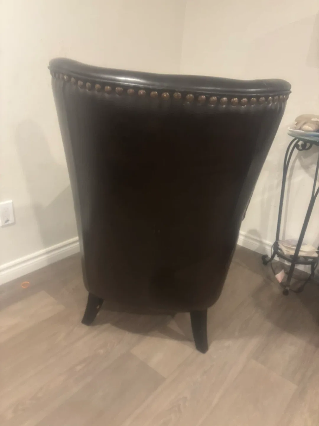 Brown Leather Armchair image indicator(2)