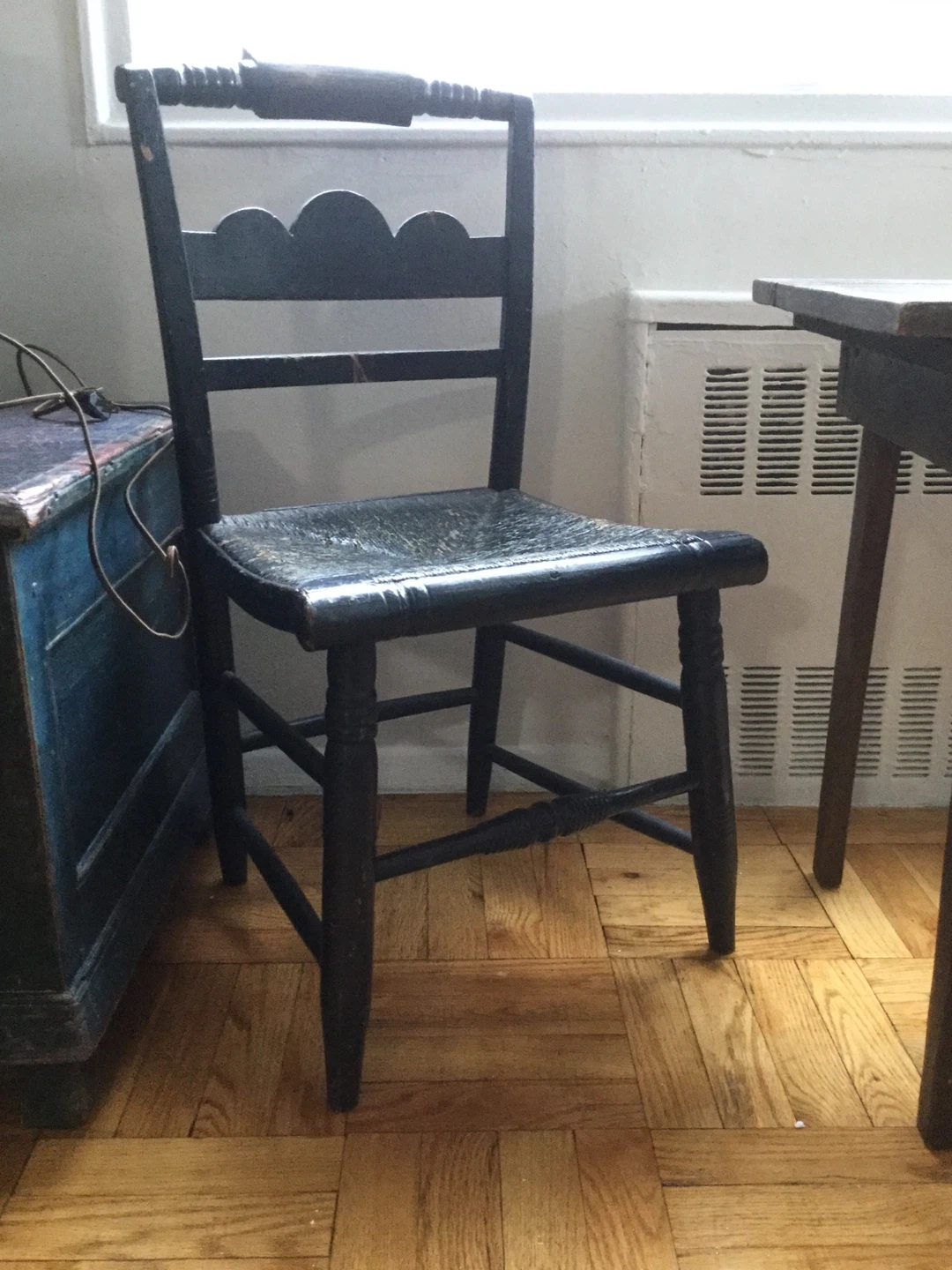 Primitive Antique Black Wooden Chair - photo 3