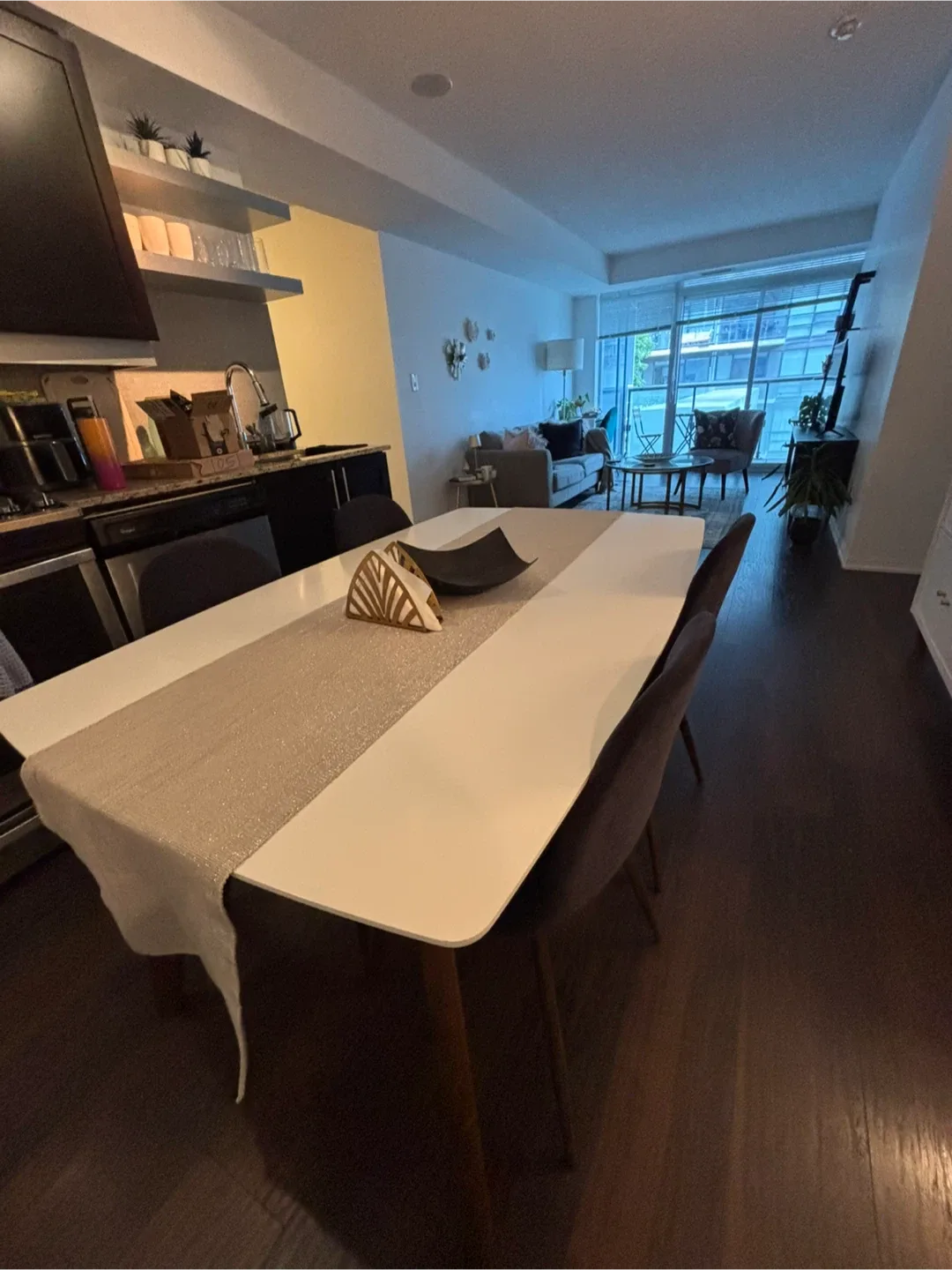 Modern White Dining Table with Chairs image indicator(4)