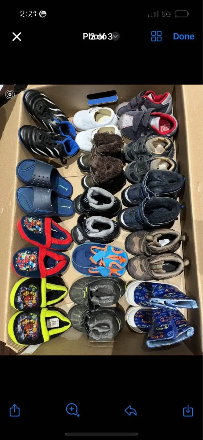Assorted Baby & Kids Shoes image indicator(2)