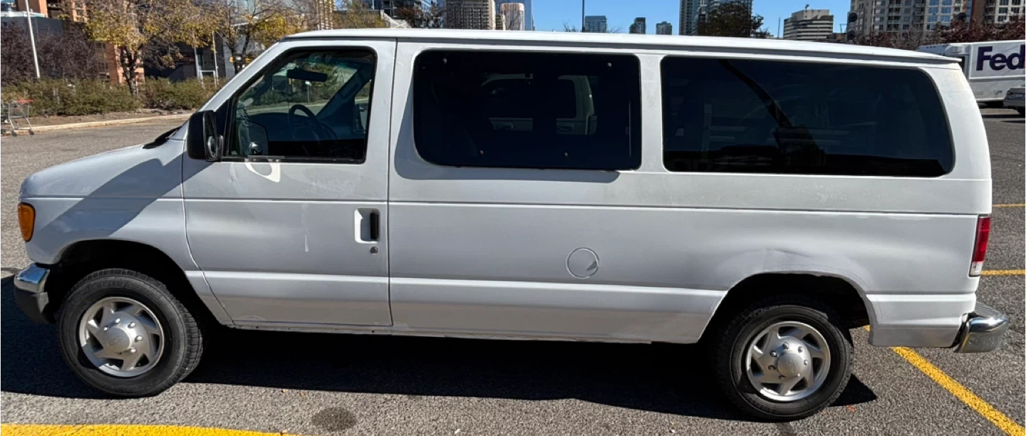 2007 Ford E-150 only 146 km - photo 3