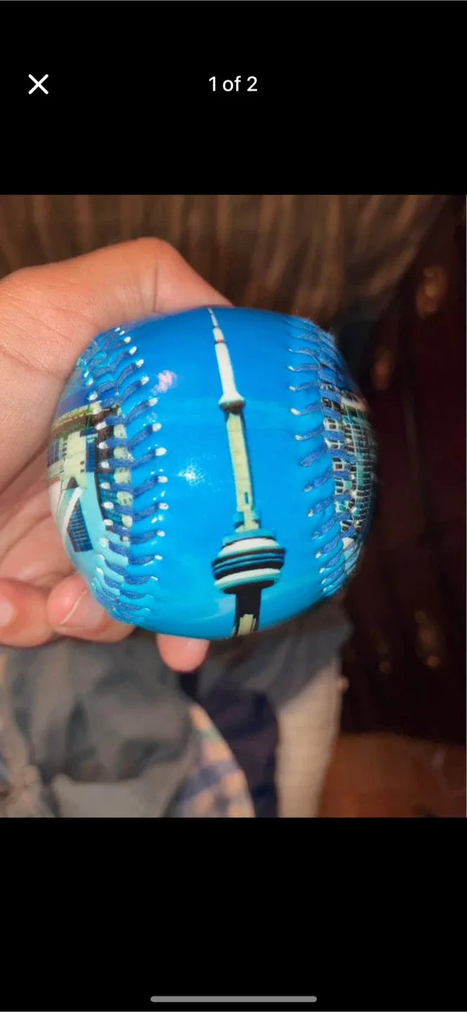 Toronto Blue Jays Baseball Memorabilia image indicator(2)