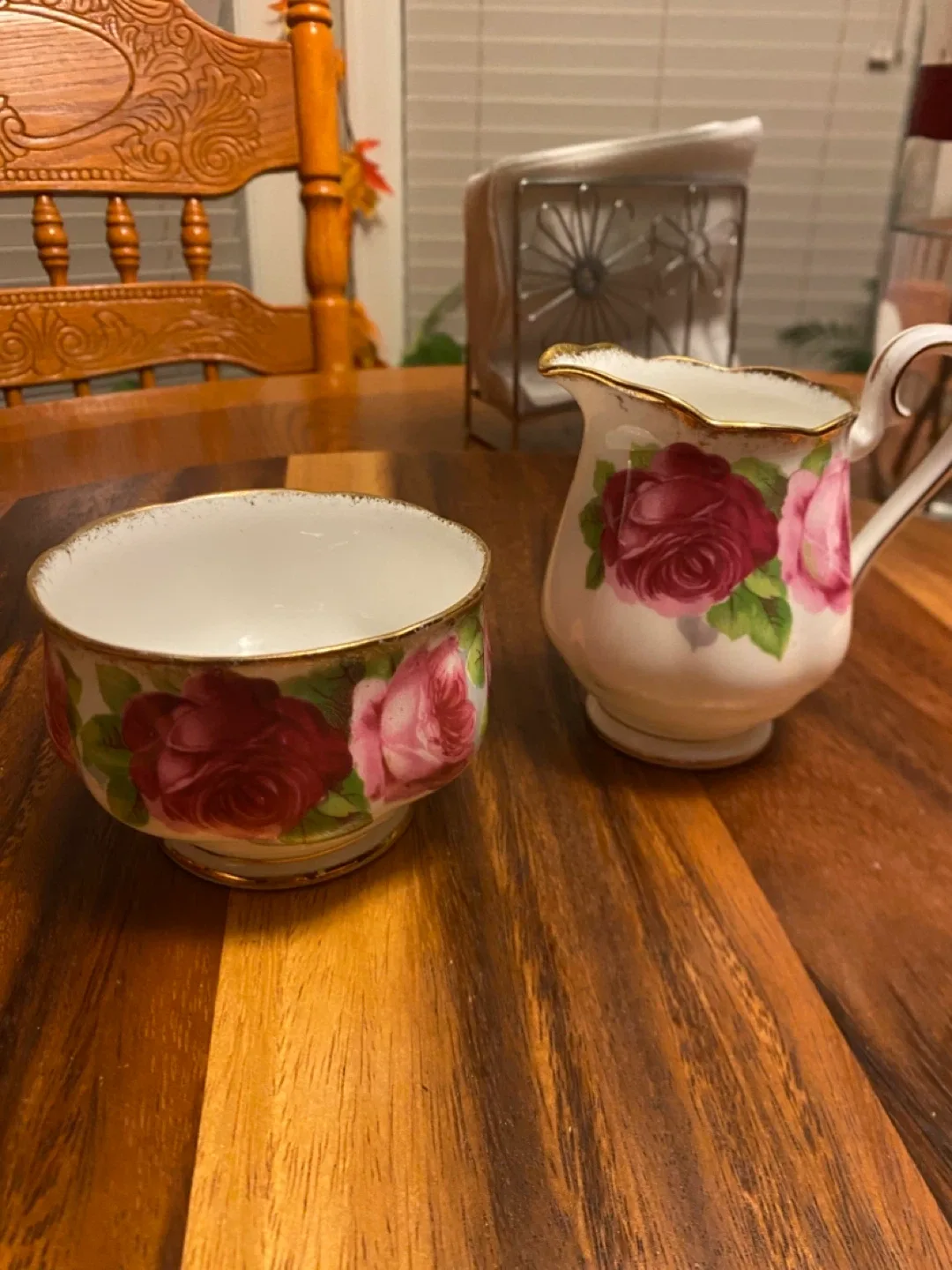 Royal Albert Old English Rose Creamer & Sugar Bowl thumbnail
