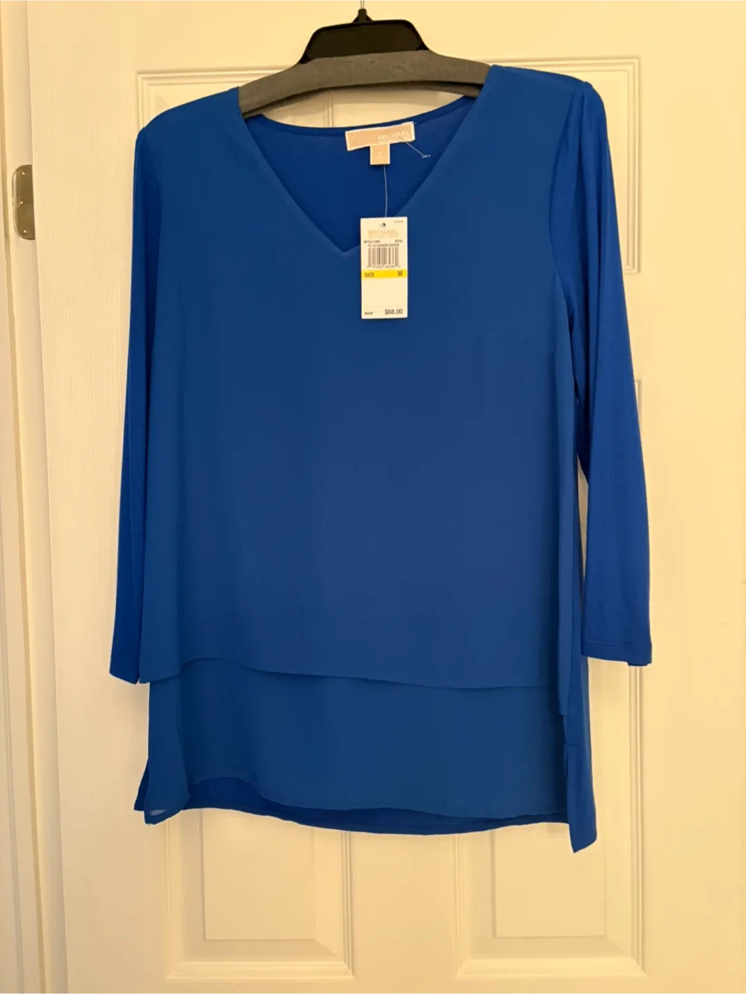 Michael Kors & Coco Bianco Tops - Size M image indicator(2)