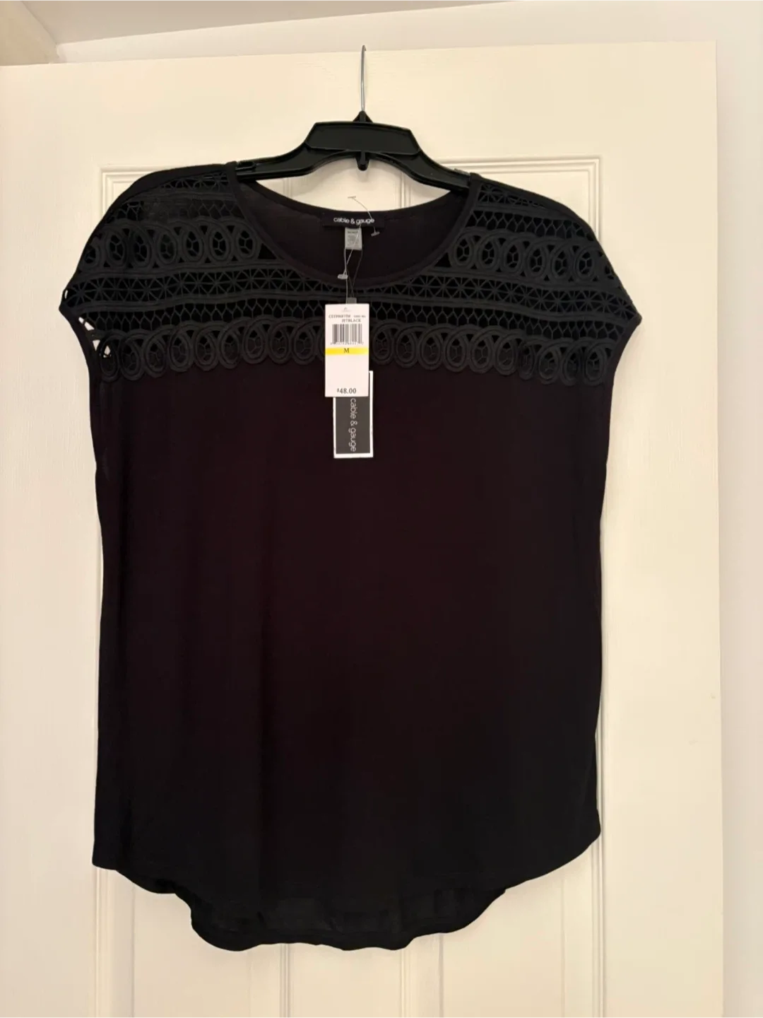 Michael Kors & Coco Bianco Tops - Size M image indicator(8)