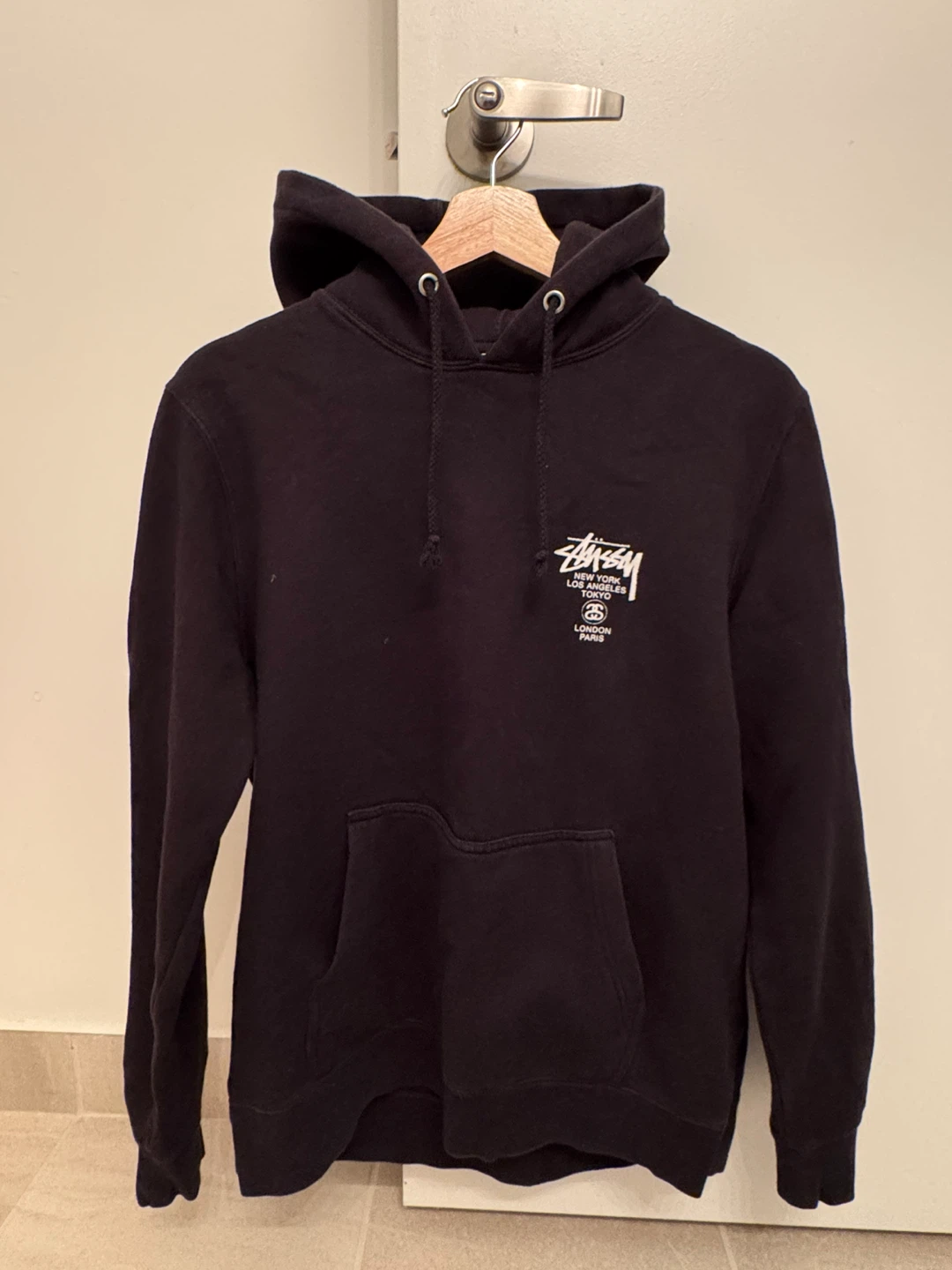 Stussy World Tour Black Hoodie - photo 4