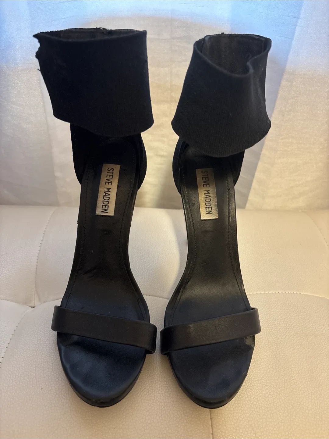 Steve Madden Black Heels thumbnail
